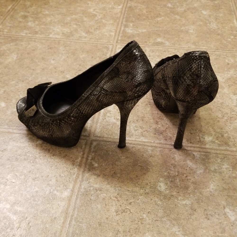 Bcbg Platform Heels - image 3